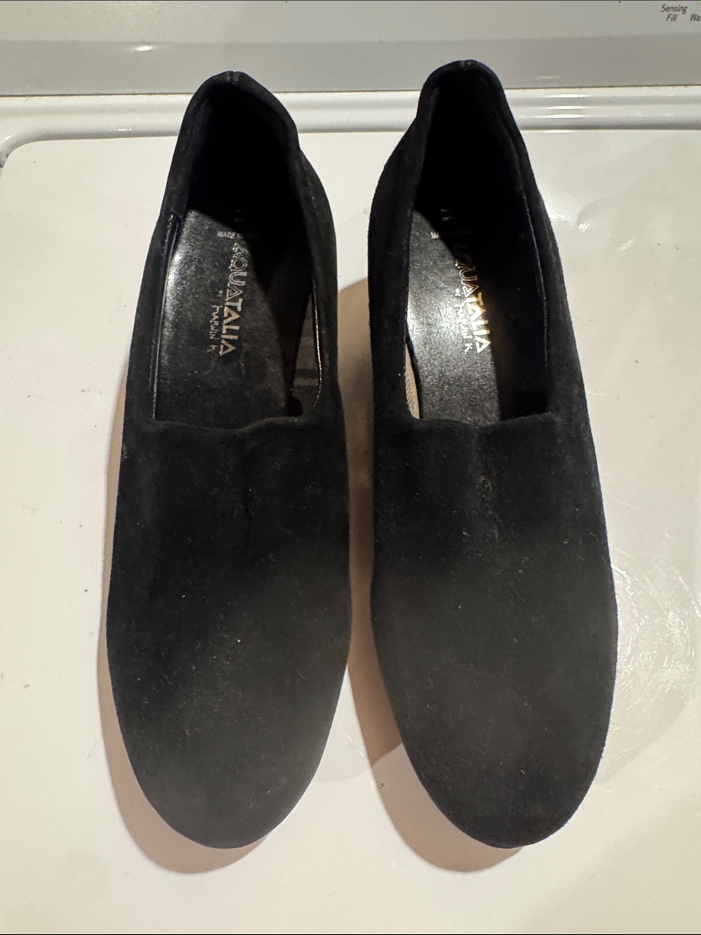 Aquatalia by Marvin k black stretch suede shoes brand new 7.5